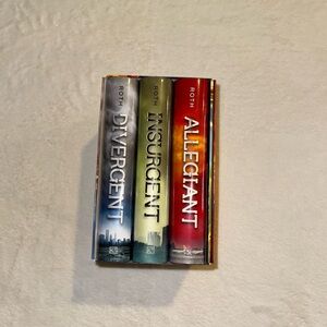 Divergent Series Hardcover Box Set